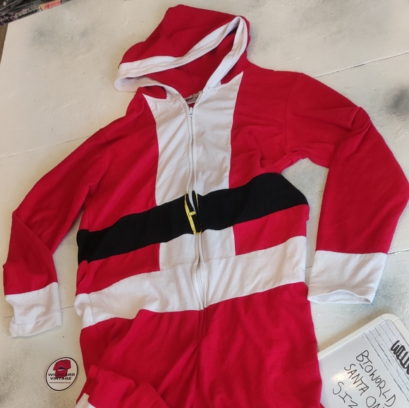 Santa Hooded Onsie size Large - Picture 3 of 5